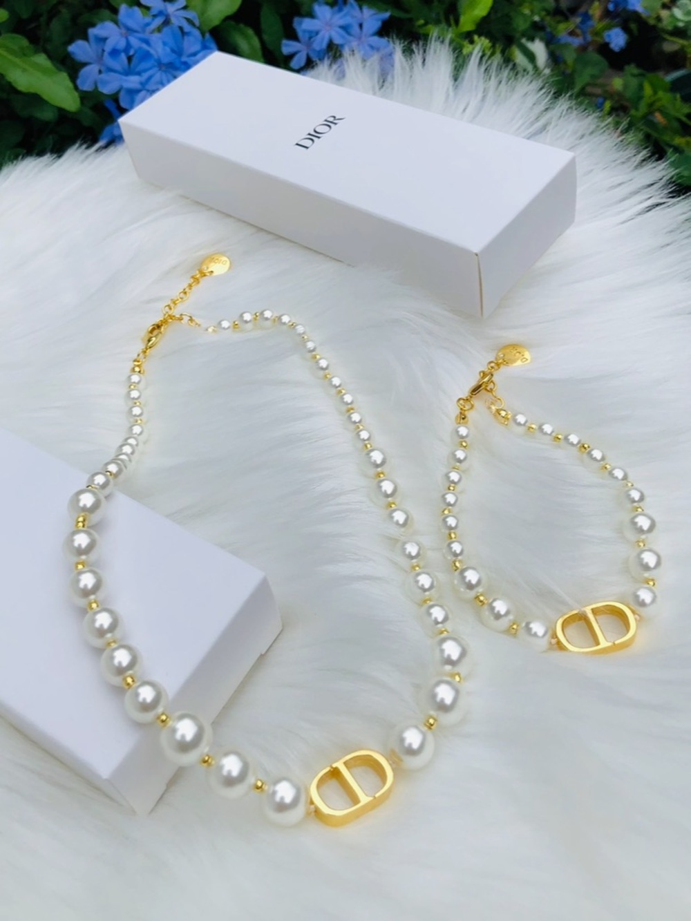 GWP Dior necklace and bracelet set